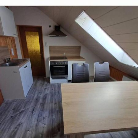 Hopfach Dachwohnung Wolpertshausen Extérieur photo